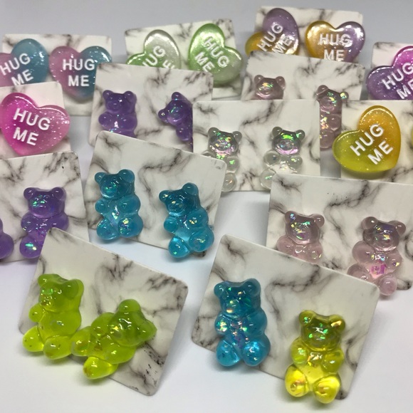Hug Me Ombré Glitter Conversation Heart Earrings - Picture 15 of 15